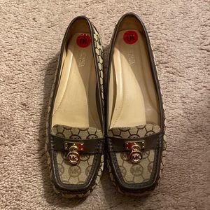 Michael Kors  flats used twice, very good condition